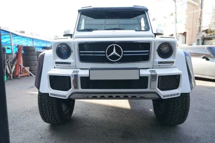 G500 4X4 브라부스 프런트 립 스포일러/만소리 전동스텝/블랙 헤드램프/블랙 데이라이트 BRABUS / 경기 성남 분당