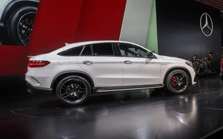GLE W166 CLS X166 메르세데스 벤츠 AMG 순정 휠 GLE63 GLS63 순정 휠 GLE GLS 전 차종 장착 가능 매드 블랙 AMG WHEELS / 경기 성남 분당
