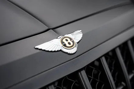 벤틀리 벤테이가 익스테리어 카본 보디 스타일링 패키지 영국 칸 디자인 Kahn design / 경기 성남 분당