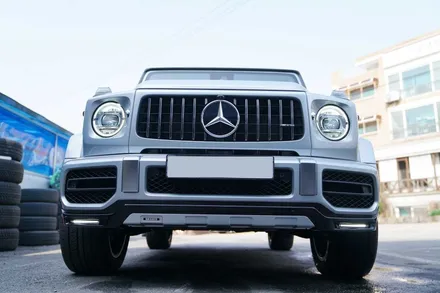 벤츠 지바겐 G63AMG 프런트립 스포일러,전동사이드스텝,64컬러앰비언트 W463A / 경기 성남 분당