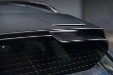 벤틀리 벤테이가 카본 루프 스포일러 2피스 영국 칸디자인 kahn design / 경기 성남 분당