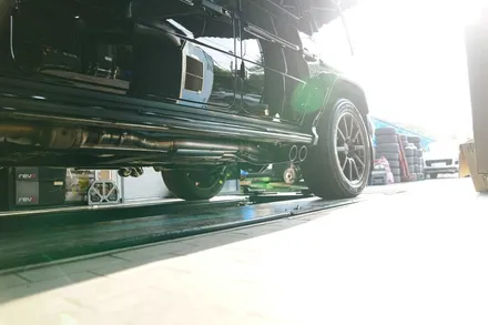 벤츠 지바겐 AMG 순정 알칸타라 카본 핸들 + 밀텍 가변 머플러 장착 / 경기 성남 분당