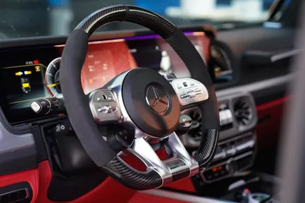 지바겐 G63AMG 에디션1 알칸타라 카본 핸들 + AMG 퍼포먼스 드라이빙 유닛 장착 / 경기 성남 분당