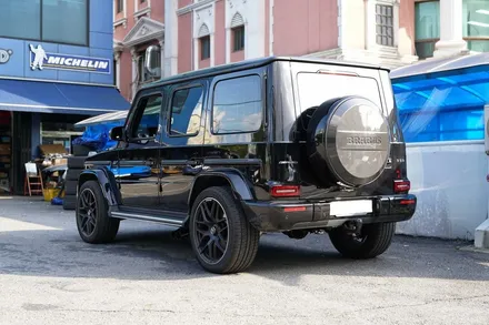 지바겐 G63AMG 에디션1 브라부스 블랙 티탄 가변머플러,프런트립,스페어타이어카본커버,ST 스페이서 BRABUS / 경기 성남 분당