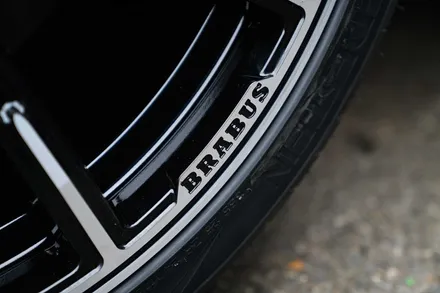 지바겐 브라부스 모노블록 Z 24인치, 블랙 티탄 가변 머플러,트렁크 카본 어태치먼트 G63AMG BRABUS 신형 지바겐 / 경기 성남 분당