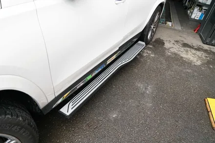 GLS580, GLS63AMG 정품 컨버전 프런트 범퍼,그릴,리어디퓨져,머플러 팁 AMG 정품 튜닝 / 경기 성남 분당