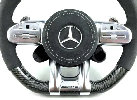 지바겐 G63AMG 에디션1 알칸타라 카본 핸들 + AMG 퍼포먼스 드라이빙 유닛 장착 / 경기 성남 분당
