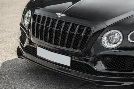 벤틀리 벤테이가 익스테리어 카본 보디 스타일링 패키지 영국 칸 디자인 Kahn design / 경기 성남 분당