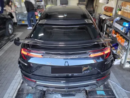 람보르기니 우르스 만소리 카본 GT 윙 , 만소리 루프 스포일러 MANSORY / 경기 성남 분당