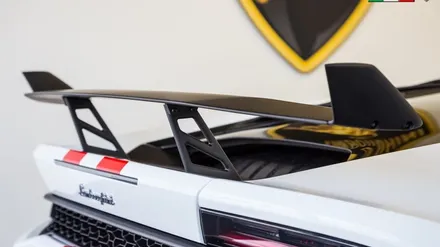 LAMBORGHINI HURACAN 정품 AERO PACK 람보르기니 우라칸 정품 에어로 키트 프런트, 사이드, 스포일러 세트 / 경기 성남 분당