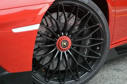 람보르기니 아벤타도르 슈퍼벨로체 드라이 카본 보디키트 LAMBORGHINI AVENTADOR LP750-4 SV / 경기 성남 분당