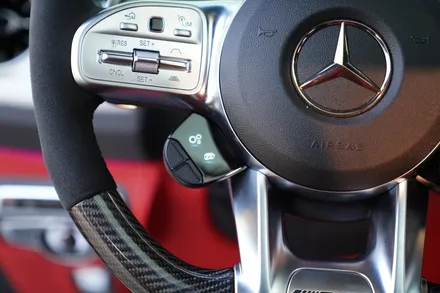 지바겐 G63AMG 에디션1 알칸타라 카본 핸들 + AMG 퍼포먼스 드라이빙 유닛 장착 / 경기 성남 분당