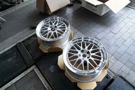 BBS LM 19인치 현대/기아 자동차용 입고 9J X19 ET 38(LM118) / 경기 성남 분당