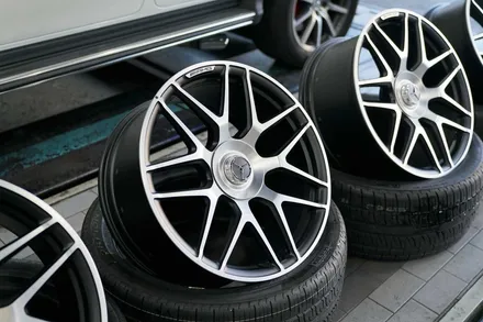 지바겐 G63AMG 스트롱거 댄 타임 에디션 22인치 단조휠 시간보다강한 / 밀텍 가변 머플러 카본 팁 장착 STRONGER THAN TIME / 경기 성남 분당
