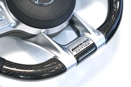 지바겐 G63AMG 에디션1 알칸타라 카본 핸들 + AMG 퍼포먼스 드라이빙 유닛 장착 / 경기 성남 분당