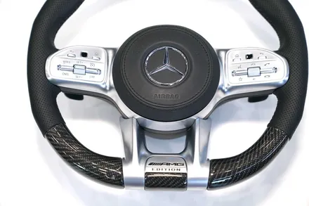 지바겐 G63AMG 에디션1 알칸타라 카본 핸들 + AMG 퍼포먼스 드라이빙 유닛 장착 / 경기 성남 분당