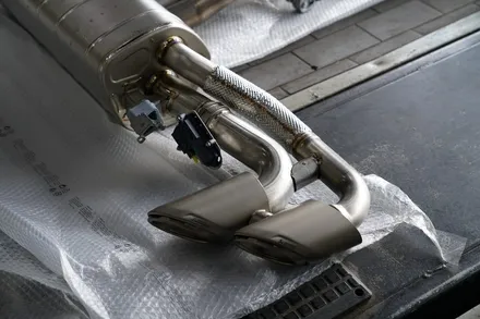 람보르기니 우르스 아크라포빅 티타늄 머플러 Lamborghini Urus Titanium Racing Exhaust / 경기 성남 분당