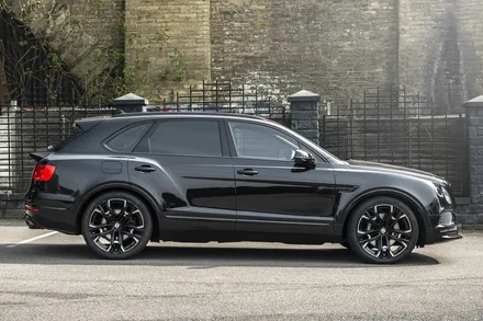 벤틀리 벤테이가 익스테리어 카본 보디 스타일링 패키지 영국 칸 디자인 Kahn design / 경기 성남 분당