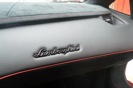 람보르기니 아벤타도르 슈퍼벨로체 드라이 카본 보디키트 LAMBORGHINI AVENTADOR LP750-4 SV / 경기 성남 분당
