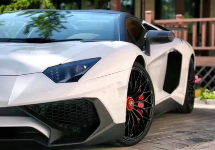 람보르기니 아벤타도르 슈퍼벨로체 드라이 카본 보디키트 LAMBORGHINI AVENTADOR LP750-4 SV / 경기 성남 분당