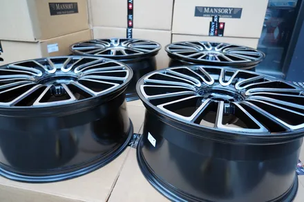 벤틀리용 만소리 M10 22인치 MANSORY M10 / 경기 성남 분당