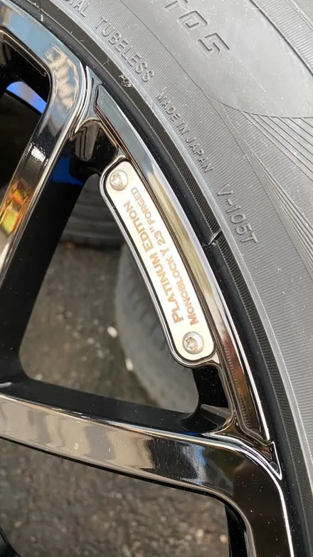 벤츠 지바겐 W463A G63AMG 브라부스 모노블럭 Y 23인치 커스텀 컬러 브라부스 블랙 티탄 가변 머플러 장착 BRABUS / 경기 성남 분당