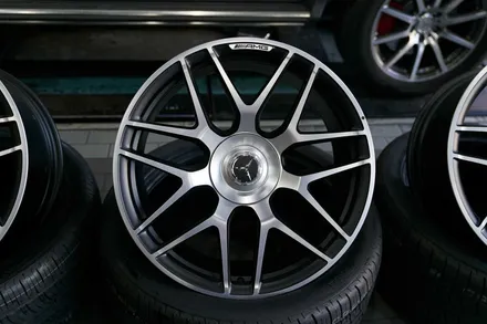지바겐 G63AMG 스트롱거 댄 타임 에디션 22인치 단조휠 시간보다강한 / 밀텍 가변 머플러 카본 팁 장착 STRONGER THAN TIME / 경기 성남 분당