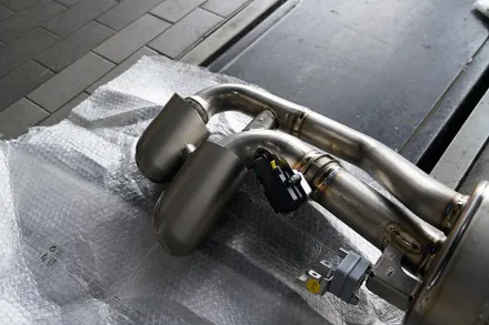 람보르기니 우르스 아크라포빅 티타늄 머플러 Lamborghini Urus Titanium Racing Exhaust / 경기 성남 분당