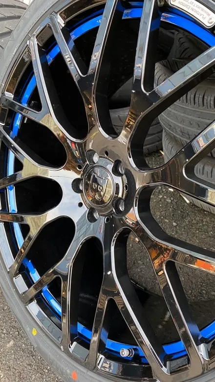 벤츠 지바겐 W463A G63AMG 브라부스 모노블럭 Y 23인치 커스텀 컬러 브라부스 블랙 티탄 가변 머플러 장착 BRABUS / 경기 성남 분당