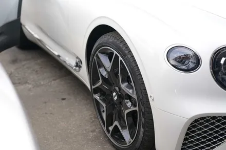 칸휠 신형 디펜더 110 칸 RS-2 23인치 275-40-23 피렐리 타이어 KAHN DESIGN / 경기 성남 분당