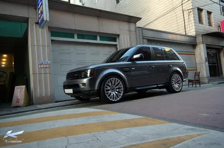 레인지로버 스포츠 칸 디자인 KAHN DESIGN  RS10 22인치 장착 / 경기 성남 분당