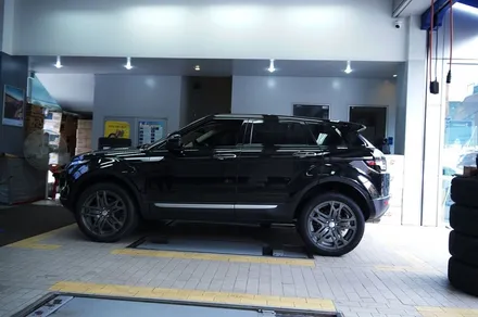 레인지로버 이보크  칸 디자인 RS600 20인치 건메탈  Kahn design / 경기 성남 분당