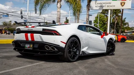 LAMBORGHINI HURACAN 정품 AERO PACK 람보르기니 우라칸 정품 에어로 키트 프런트, 사이드, 스포일러 세트 / 경기 성남 분당