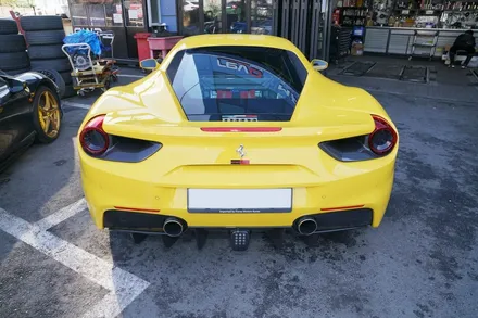 페라리 488 노비텍 카프리스토 카본 보디 키트 장착 Ferrari 488 Novitec Capristo / 경기 성남 분당