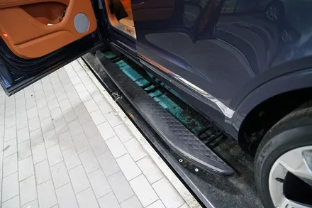 벤틀리 벤테이가 전동 사이드 스텝 (파워스텝) ASG Bentley Bentayga Deployable Side Step / 경기 성남 분당