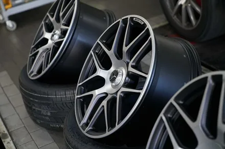 지바겐 G63AMG 스트롱거 댄 타임 에디션 22인치 단조휠 시간보다강한 / 밀텍 가변 머플러 카본 팁 장착 STRONGER THAN TIME / 경기 성남 분당
