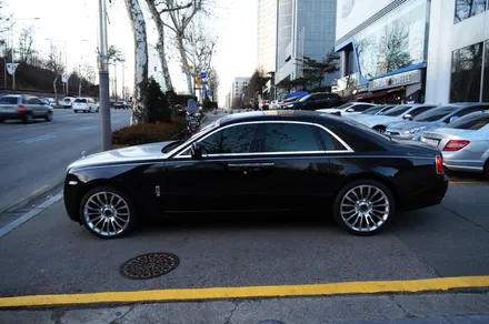롤스로이스 고스트 Mansory 만소리M8 22인치 장착 / 경기 성남 분당
