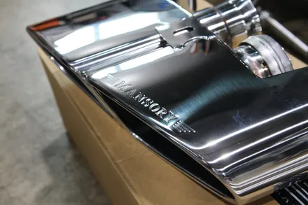 벤틀리 벤테이가 만소리 머플러 카본 디퓨져 카본 전동 사이드스텝 Mansory / 경기 성남 분당