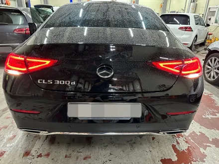 벤츠 후방카메라 고장? 벤츠 CLS 순정 후방카메라 수리 교체 후기 / 성수, 동대문, 광진구