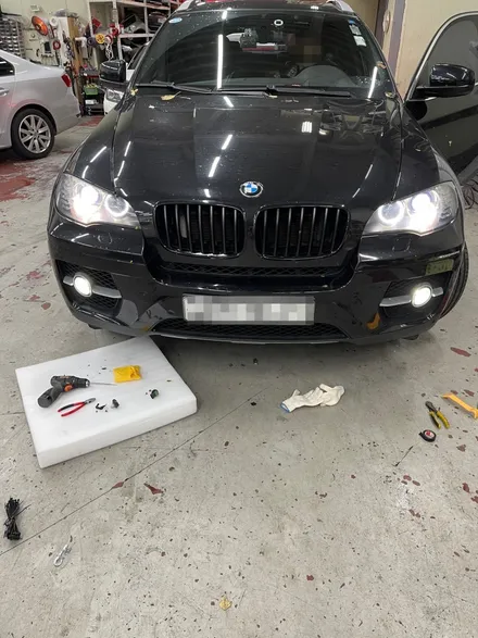 안개등 LED 교체로 드레스업과 야간 시인성 효과까지 느껴보세요. (feat.BMW x6) / 성수, 동대문, 광진구