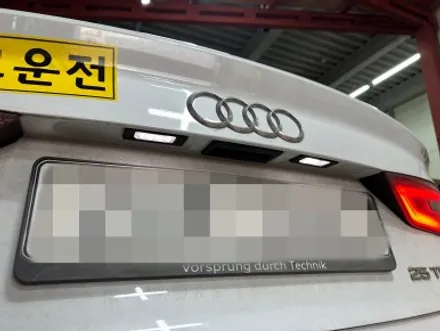 아우디 A3 후방카메라 장착, 추가 모듈, 추가 비용 없이 순정 방식 그대로 사용할 수 있습니다. / 성수, 동대문, 광진구