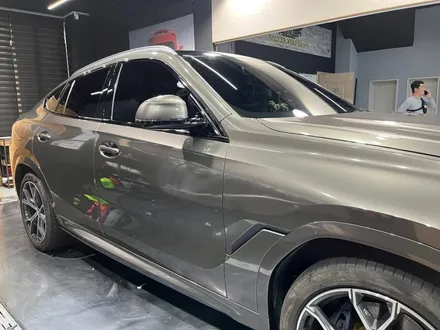 인천 청라 송도 BMW X6 유광 차콜메탈릭 전체랩핑 / 인천 청라동