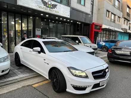 인천 청라 송도 벤츠 CLS 63 AMG 사틴화이트 전체랩핑,크롬죽이기 / 인천 청라동