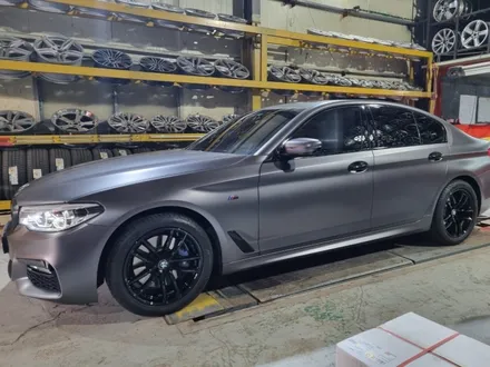 인천 청라 송도 BMW 5시리즈 사틴 다크 그레이 전체랩핑 / 인천 청라동