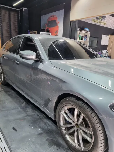 인천 청라 송도 BMW 5시리즈 사틴 다크 그레이 전체랩핑 / 인천 청라동