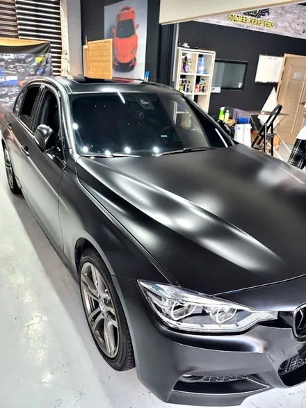 BMW 3시리즈 사틴블랙 랩핑 / 인천 청라동