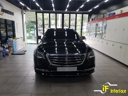 벤츠 s클래스 s560 w222 아틀란 지도 미러링 셋탑 김해 장유 수입차 내비매립 전문점 여기!! / 김해,양산,부산
