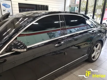 벤츠 S63 AMG 레인보우 열차단 썬팅 재시공 파인뷰 GX2000 블랙박스 보조배터리 블루투스 리시버 장착!! / 김해,양산,부산