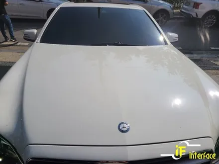 김해 벤츠 E220 하버캠프 세라믹본드 썬팅 파인뷰 블랙박스 LX5000 장착 / 김해,양산,부산