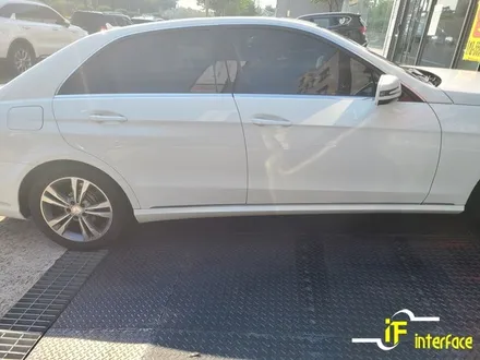 김해 벤츠 E220 하버캠프 세라믹본드 썬팅 파인뷰 블랙박스 LX5000 장착 / 김해,양산,부산